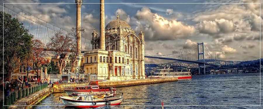 Istanbul Short Breaks : Istanbul Highlights - 4 Day Tour to Turkish and Islamic Arts Museum, Istanbul Archeology Museum, Buyuk Saray Mosaics Museum, Hagia Sophia, Topkapi Palace, Blue Mosque, Hippodrome, Grand Bazaar, Suleymaniye Mosque, Golden Horn, Pierre Loti Hill, The Church of Chora, Rustem Pasa Mosque, Spice Bazaar, Bosphorus Cruise by Public Ferry
